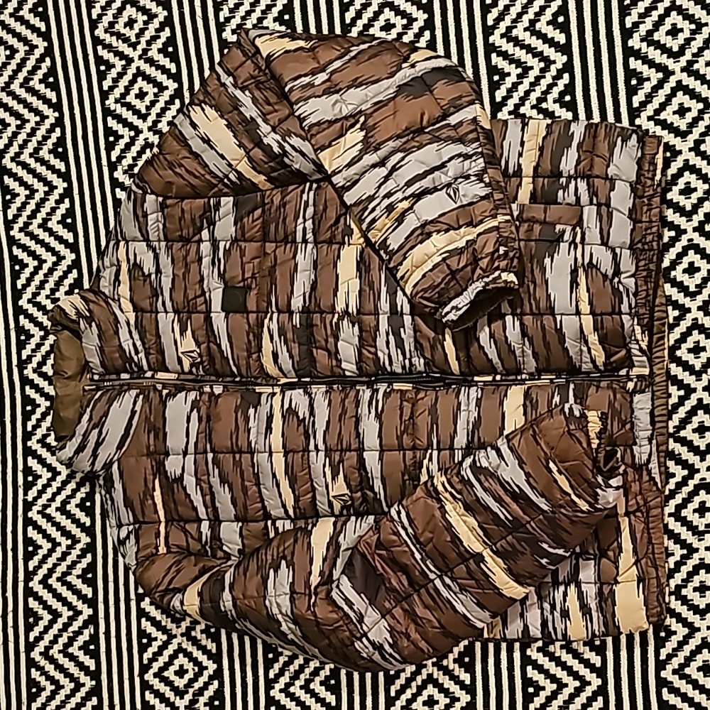 Volcom mens puffer coat